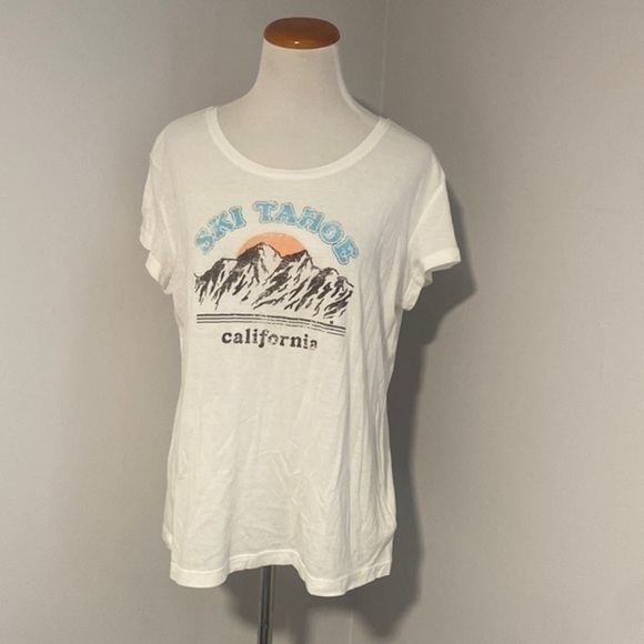 Express Graphic Ski Tahoe T-Shirt - Picture 2 of 4
